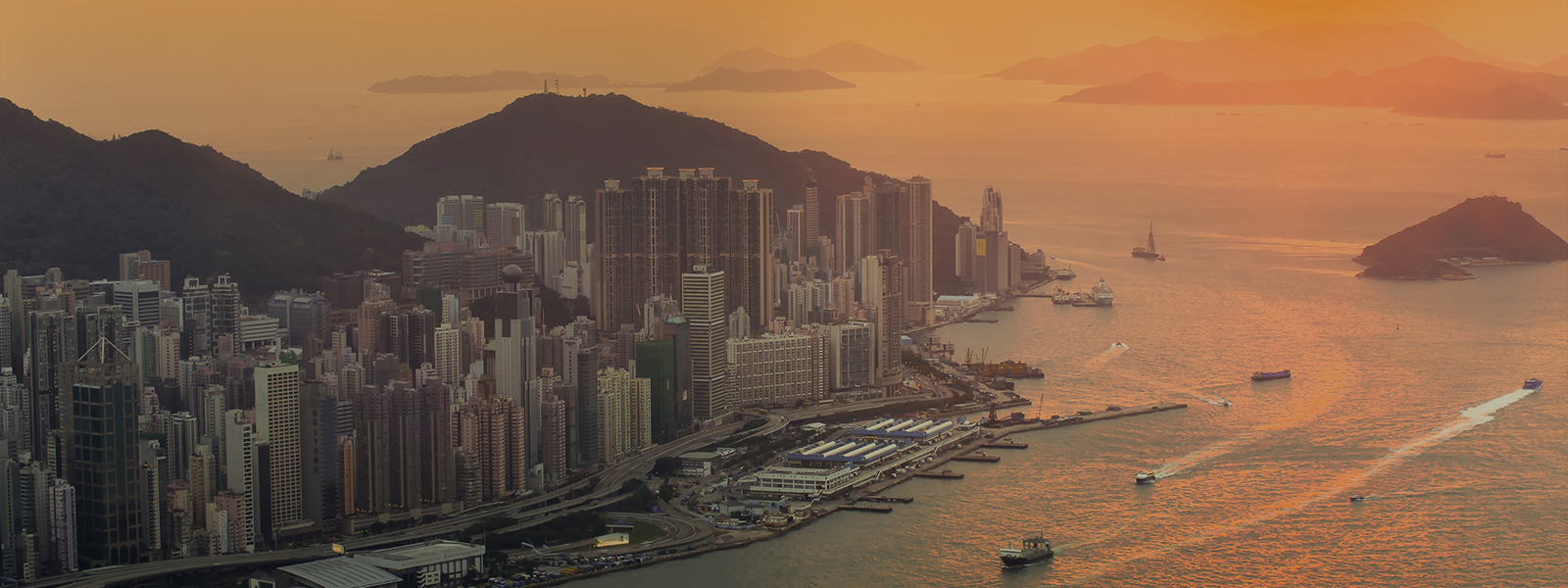香港联合交易所有限公司创业板(“创业板”)上市简介 香港联合交易所有限公司创业板(“创业板”)上市简介